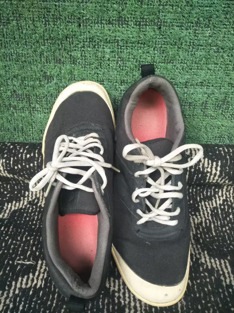 MERELL sepatu ket pria original ready stok sise42