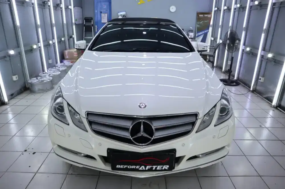 Mercedes E250 Coupe Convertible Putih 2011