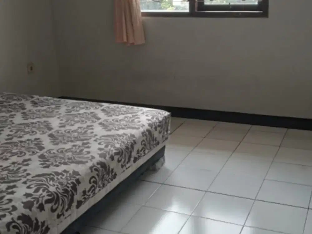 Dijual murah kosan + paviliun di daerah margahayu sukarno hatta