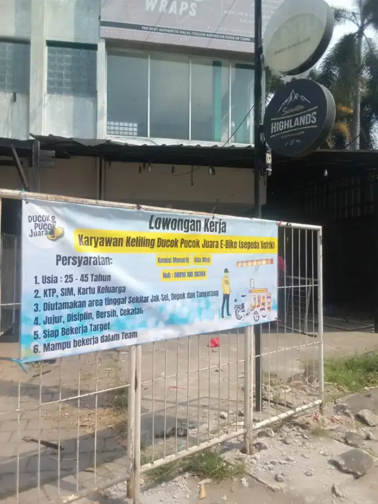 Di cari karyawan e bike jualan  pakai sepeda listrik