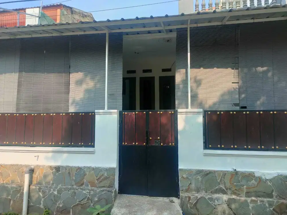 Dijual Rumah di Komplek Permata Cimahi  Bagus Sudah Renovasi