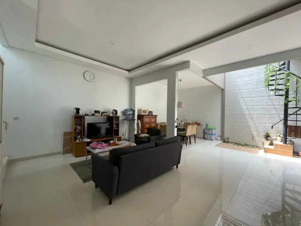 Dijual Cepat Cluster Crystal Gading Serpong