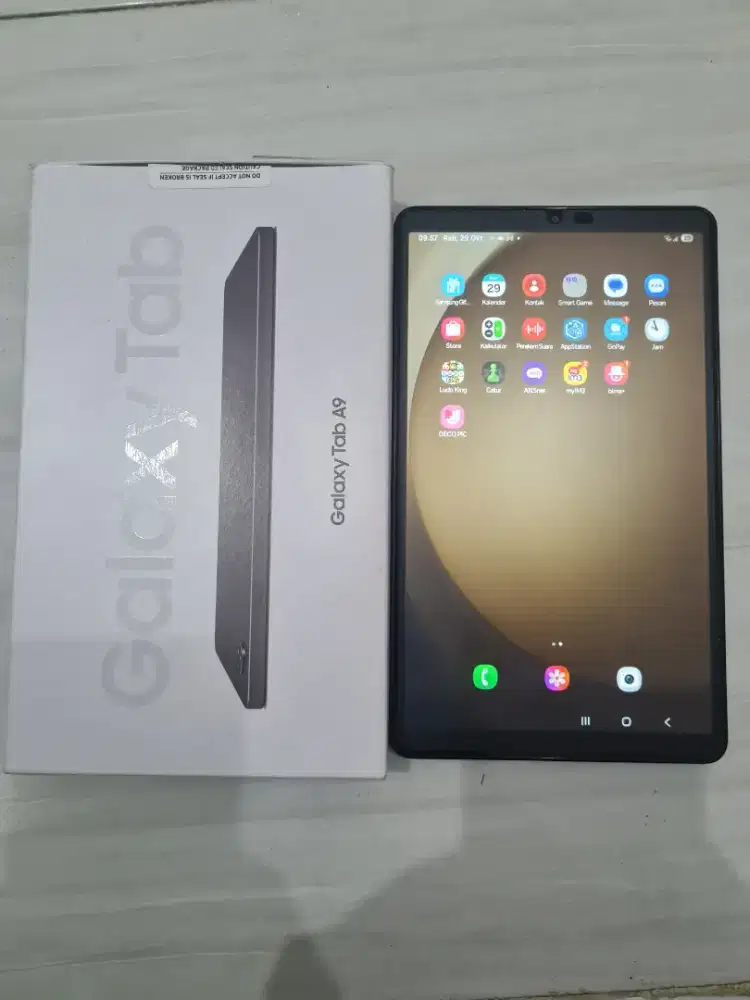 Tablet Samsung Tab A9 LTE 4/64 Bisa Kartu SIM