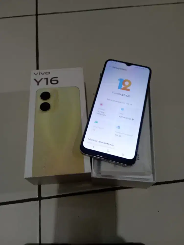 Vivo Y16 gold ram 4+4 / 128