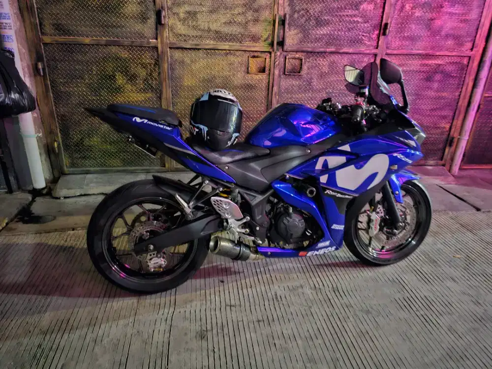Yamaha R25 V1 Movistar Biru 2016