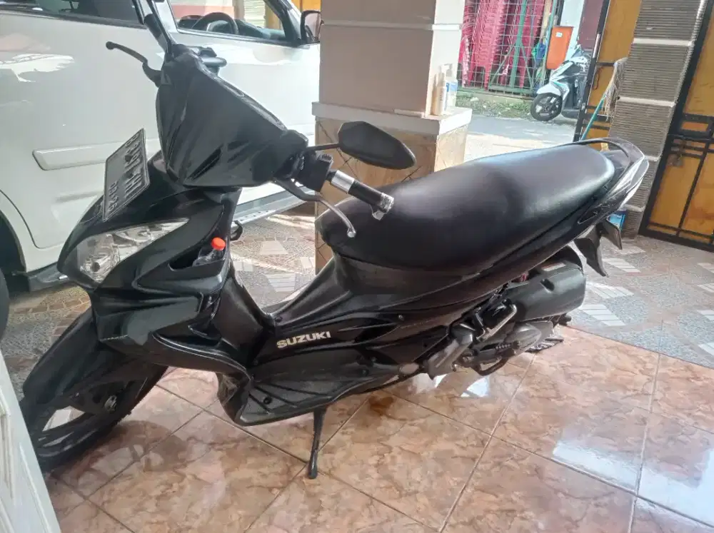 Jual motor Suzuki Skywave 2010