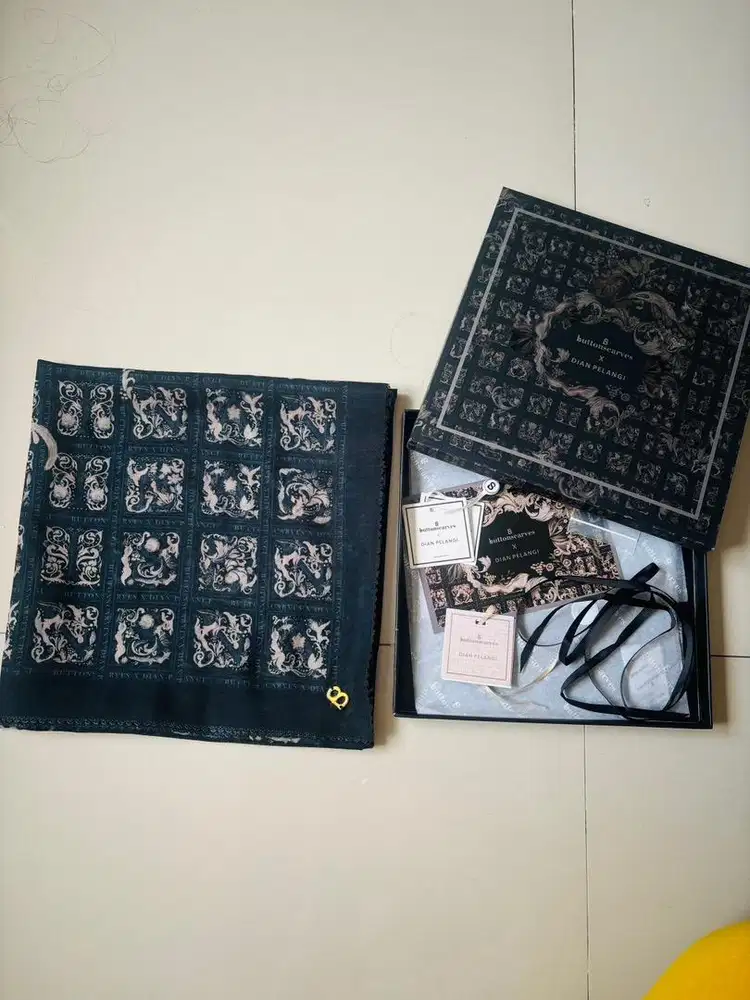 buttonscarf dian pelangi