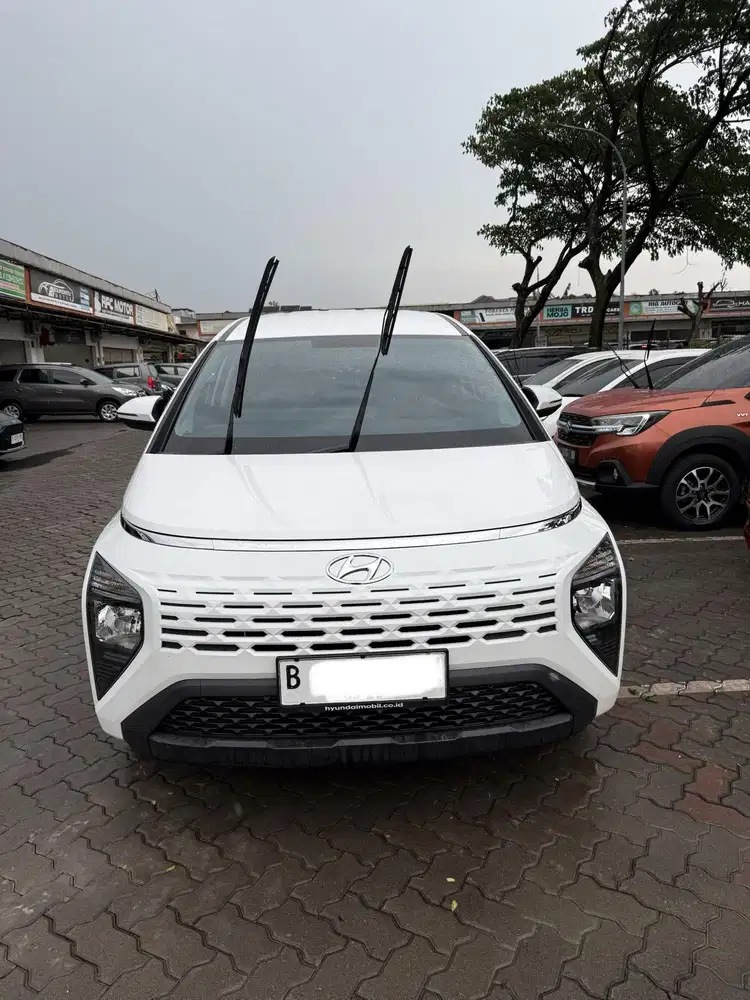 Hyundai Stargazer Active 2023 Matic Putih