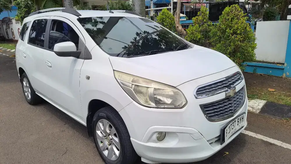 Jual Chevrolet Spin 1.5 LTZ At 2013