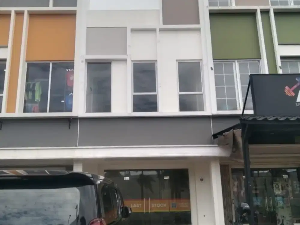 Ruko 2 lantai hadap jalan kawasan ramai,, Ruko Faraday Gading Serpong