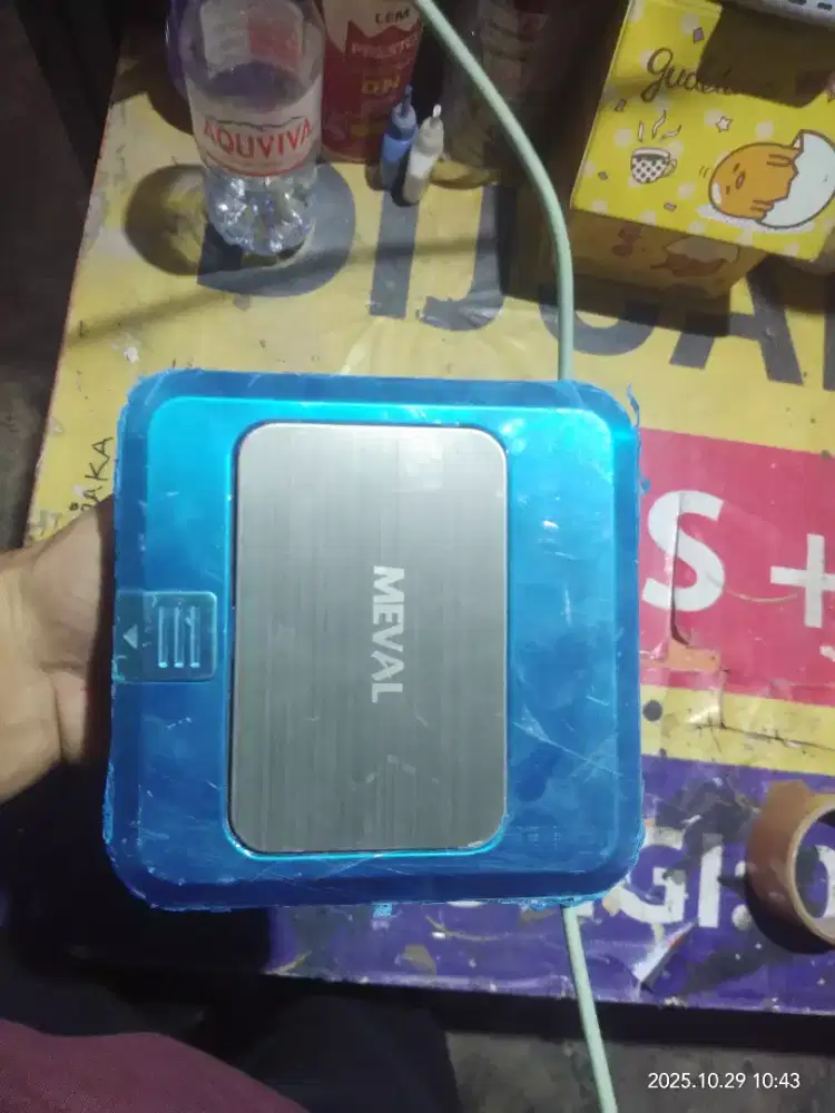 Stop kontak lantai + telp/komputer