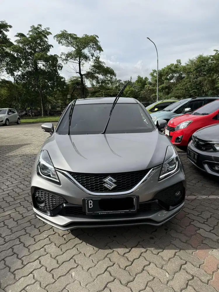 Suzuki Baleno HB 2021 AT Matic Abu Abu KM 50 ribuan