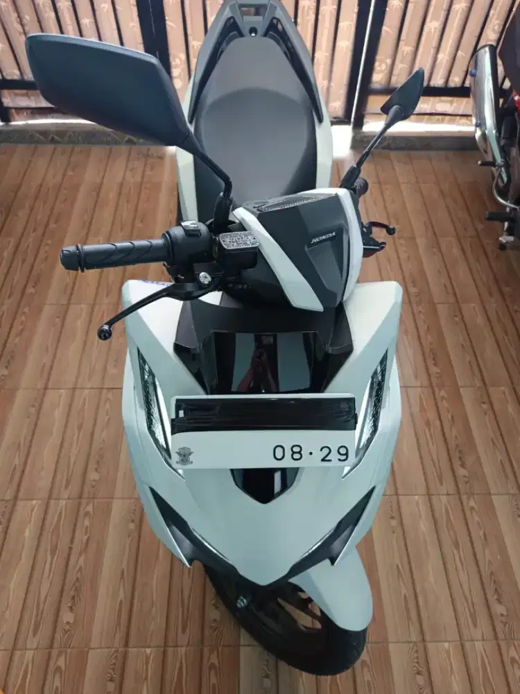 Vario 160 bagus mulus