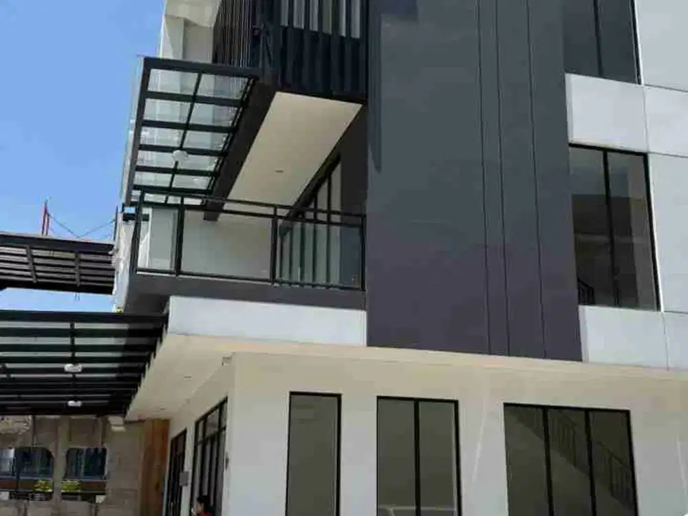 DIJUAL RUKO HOOK HAMPTON AVENUE