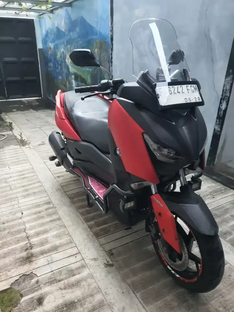 Barang orsinik dan ada tambahan knalpot dan jok