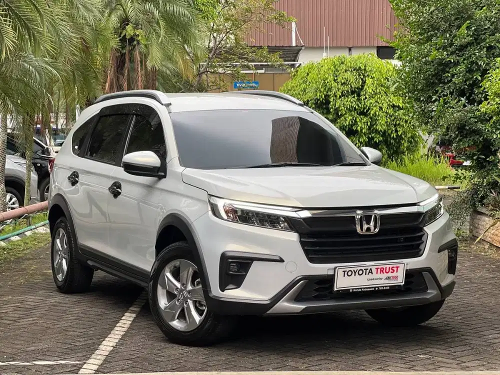 [Harga Cash / Credit] Honda BR-V 1.5 E CVT 2022 Putih
