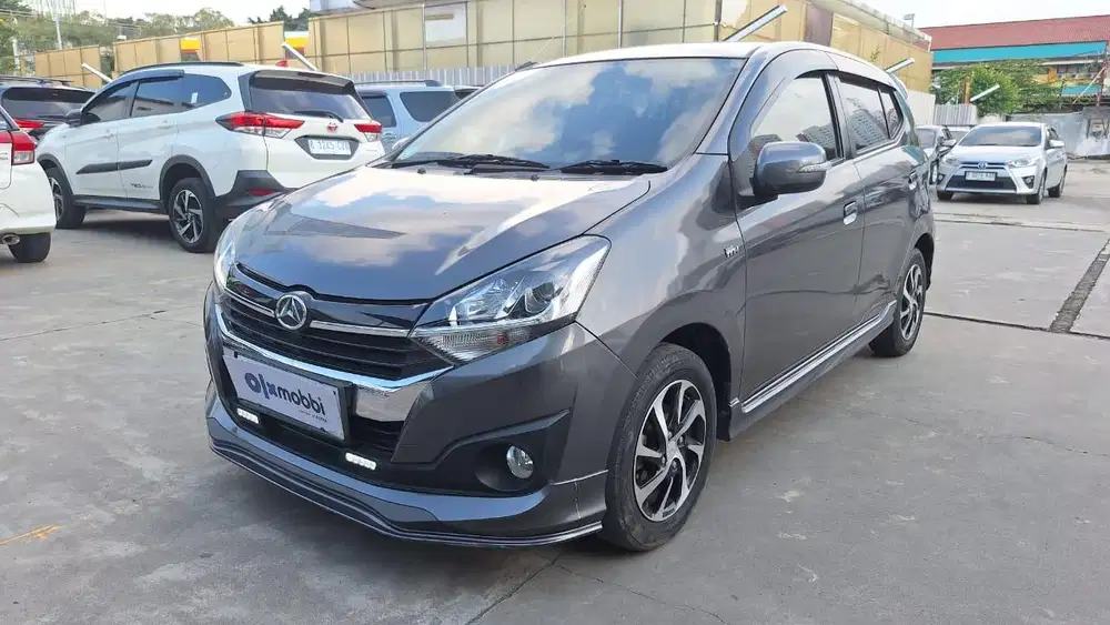 Pajak Panjang - Daihatsu Ayla 1.2 R Deluxe Bensin-AT 2020