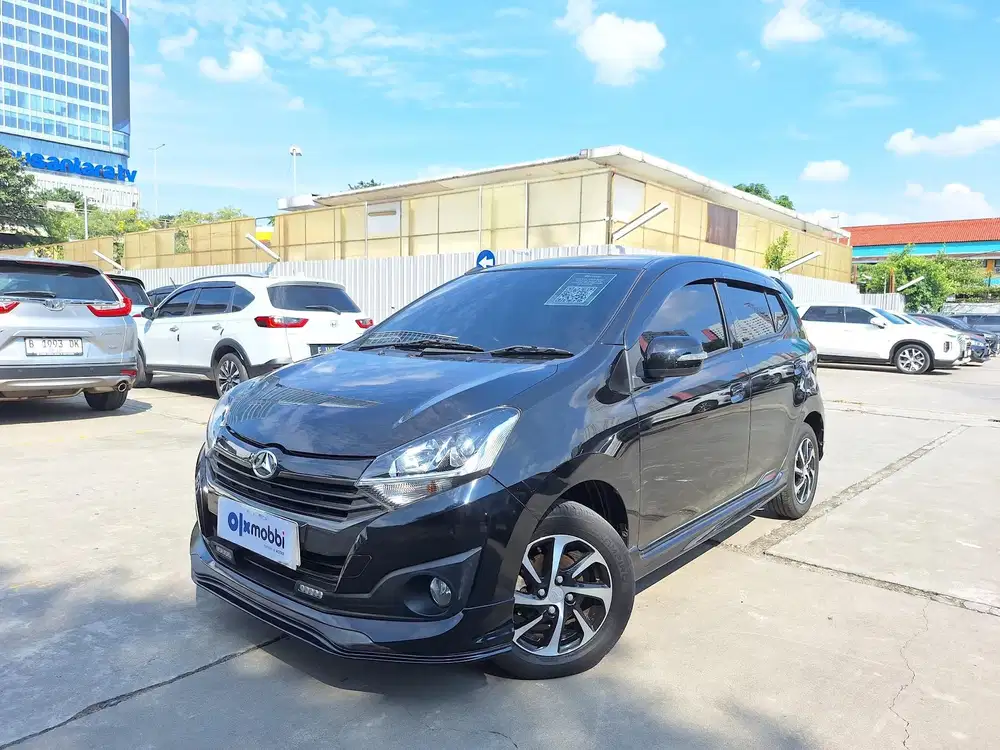 DP MURAH - Daihatsu Ayla 1.2 R Deluxe Bensin-MT 2019