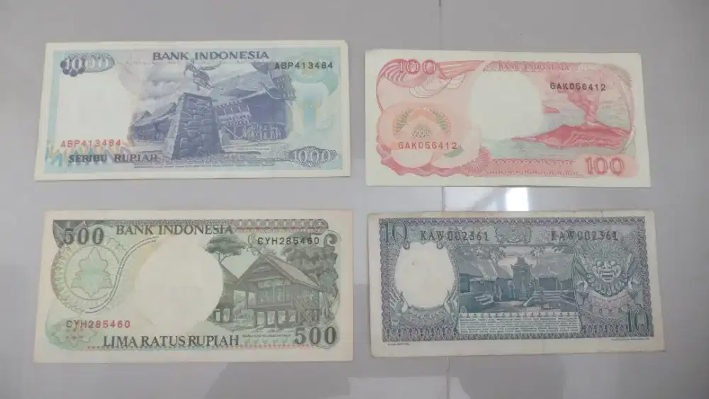 Kolaksi beberapa Uang lama