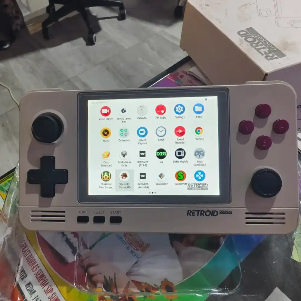 Retroid Pocket 2 Plus retro game
