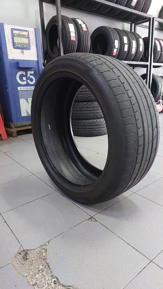 Accelera IOTA ST68. 285/40/22. Range Rover, GLE/GLS, Cayenne, URUS, GL