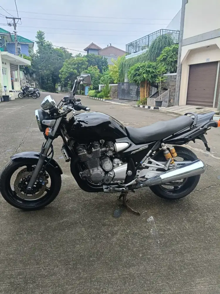 Yamaha XJR 1300 tahun 2006 original