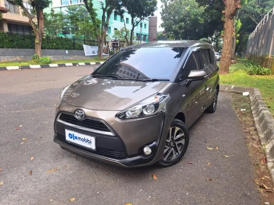 DP MURAH Toyota Sienta 1.5 V Bensin-AT 2017 CKFSB