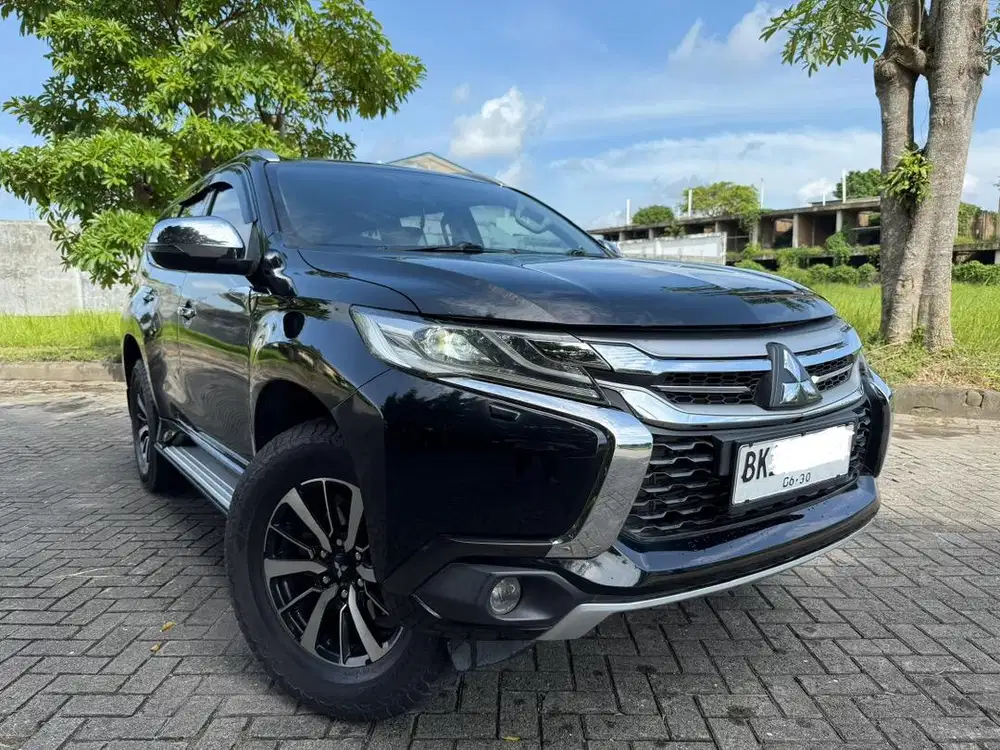 Pajero Sport Dakar 2016 4x4 (type tertinggi)