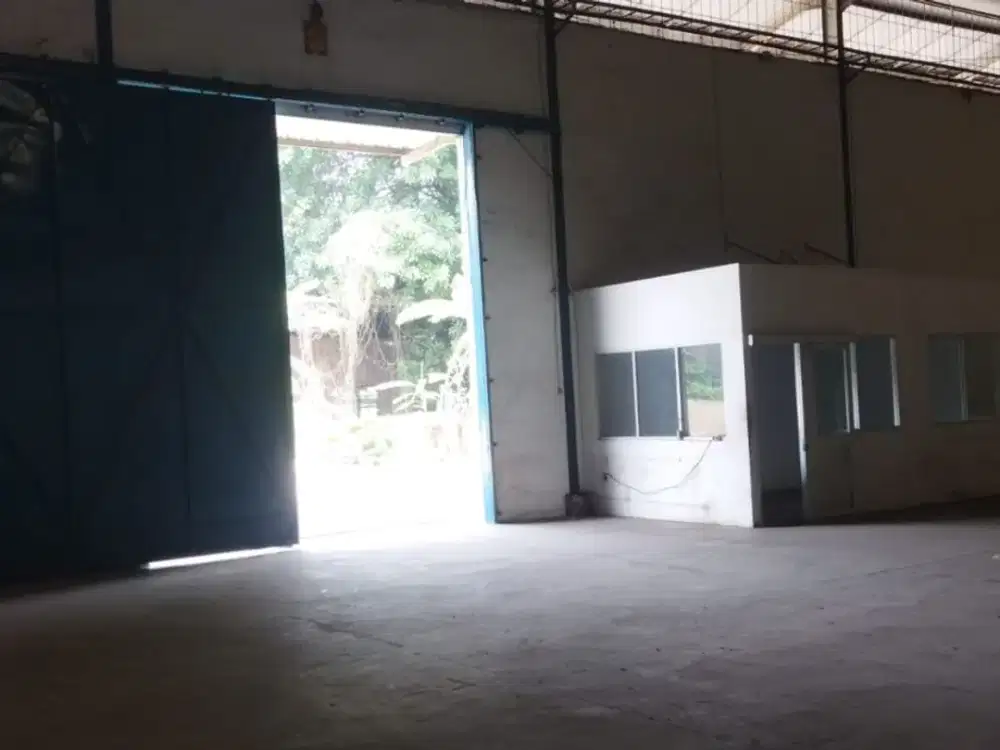 DISEWAKAN GUDANG KANTOR 900MTR JAKARTA UTARA AKSES KONTAINER 40FT