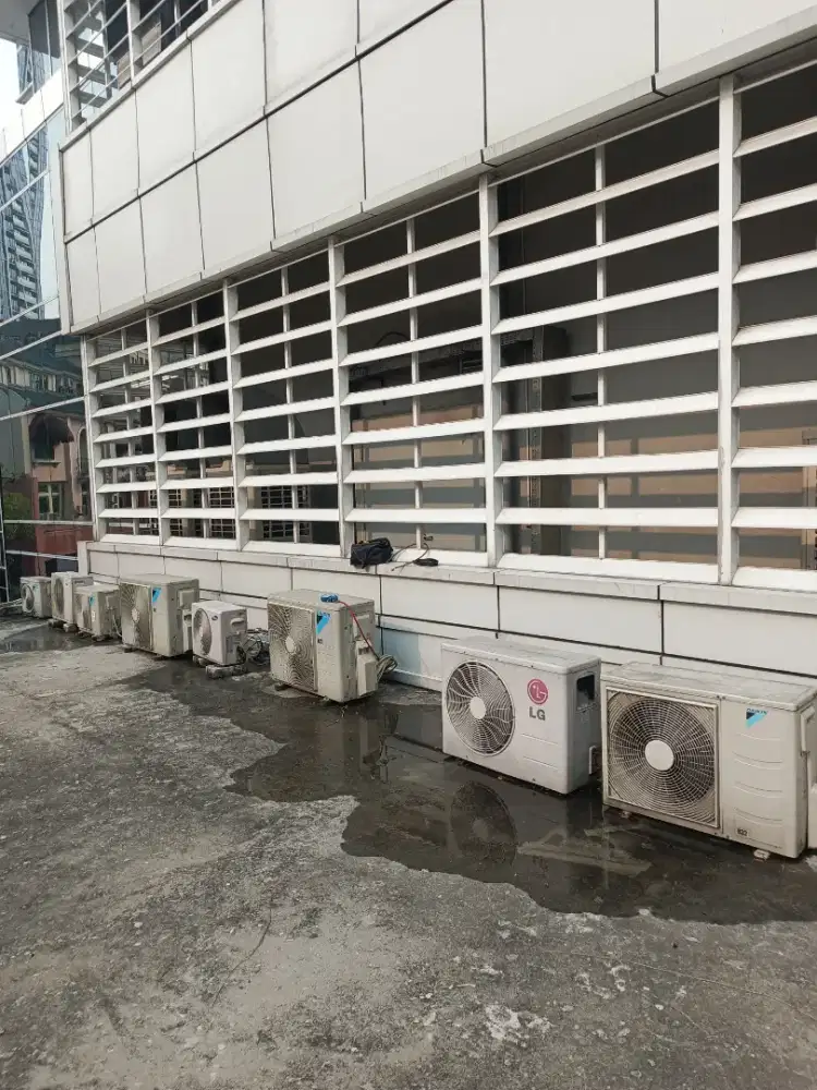 MELAYANI PANGGILAN JASA CUCI AC, SERVICE AC, BONGKAR PASARLNG AC, DLL