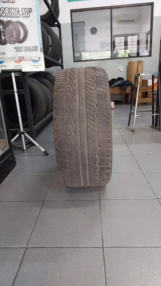 Accelera IOTA. 285/35/22.Cayenne,Tesla,Volvo,Audi,Cullinan,Phantom etc