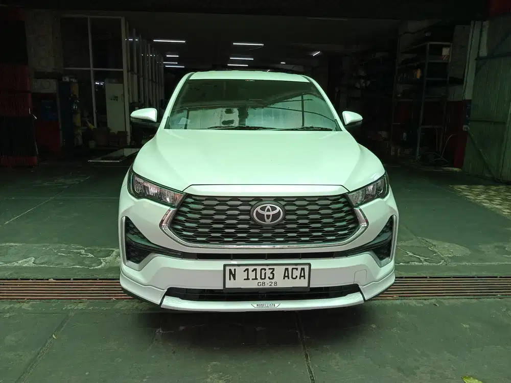 Toyota Kijang Innova 2023 Bensin