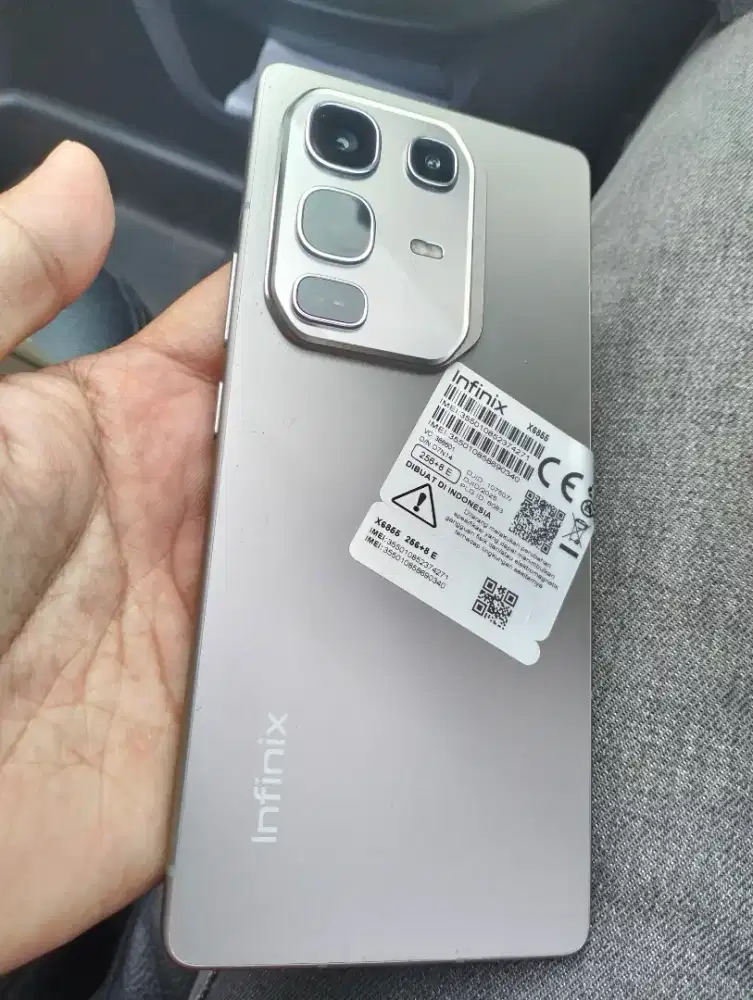 Jual Infinix note 50 pro silver