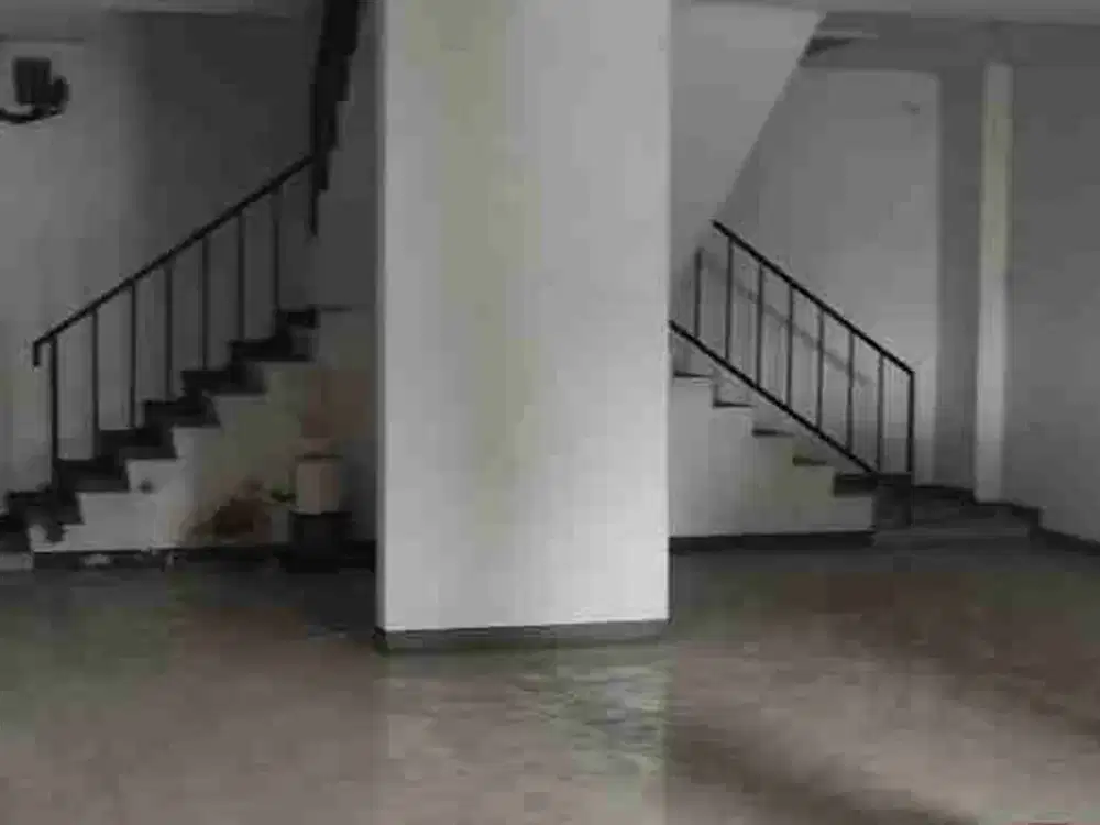 sewa ruko gandeng buat office cideng jakarta pusat jakpus dekat stasiun tanah abang , rumah sakit tarakan tomang, Bank indonesia kebon sirih.