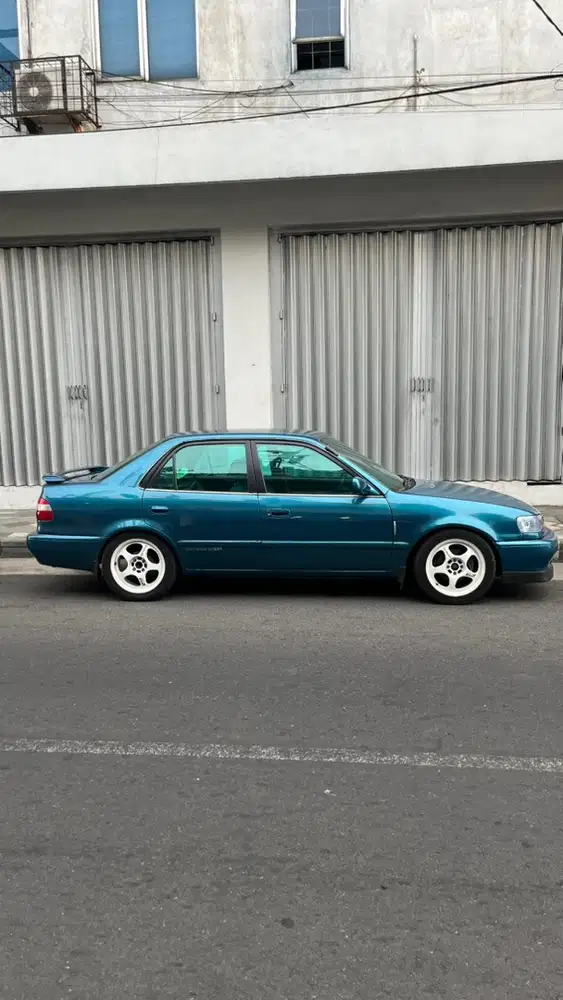Toyota Corolla 1998 Bensin