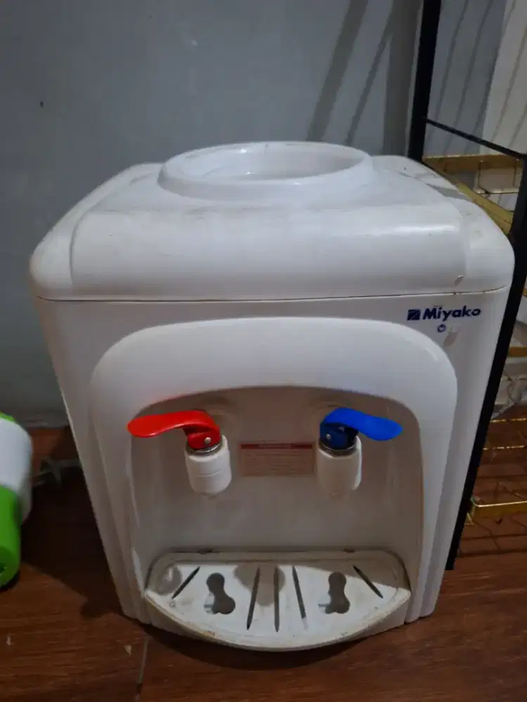 DIJUAL MAJIC COM, DISPENSER, RAK PIRING