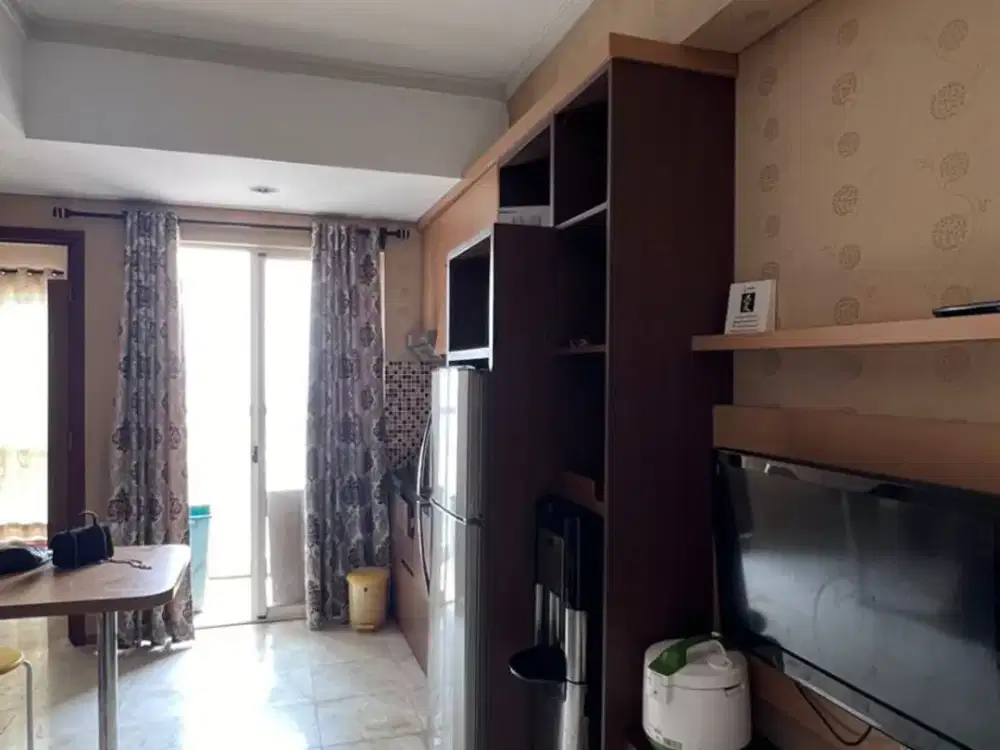 Dijual Apartemen Central Park Furnish Lantai Sedang