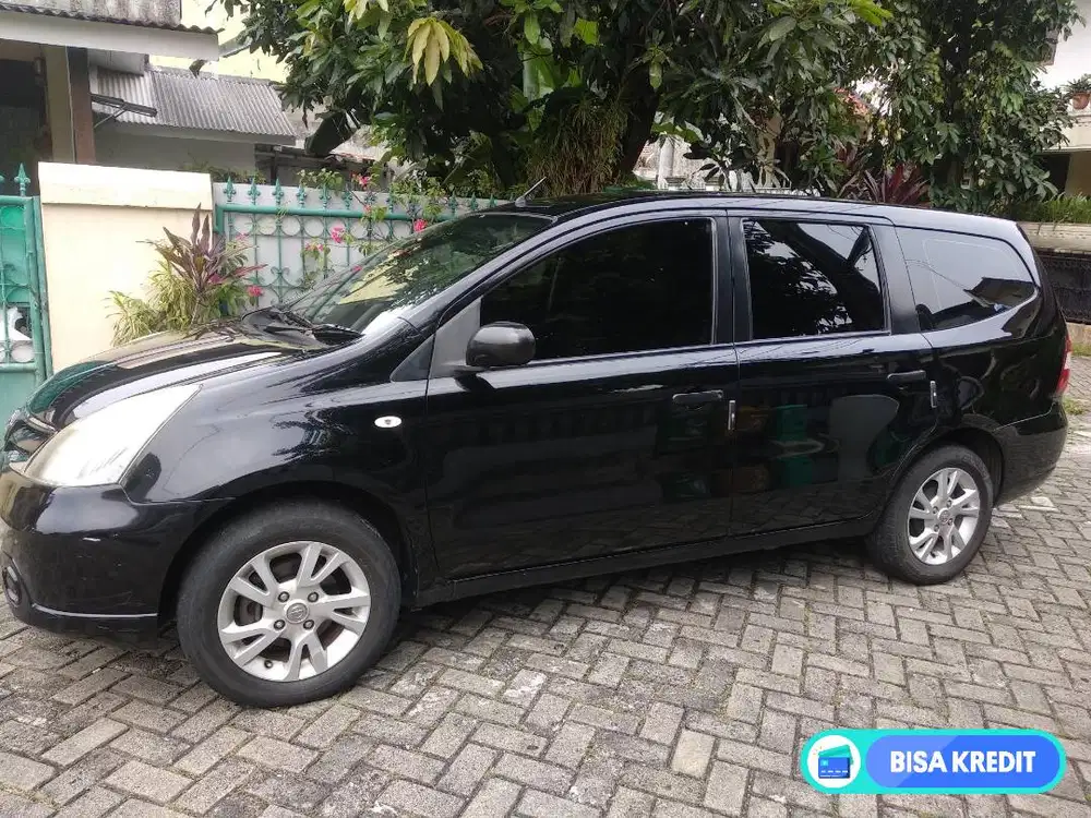 Nissan Grand livina 2012 Bensin