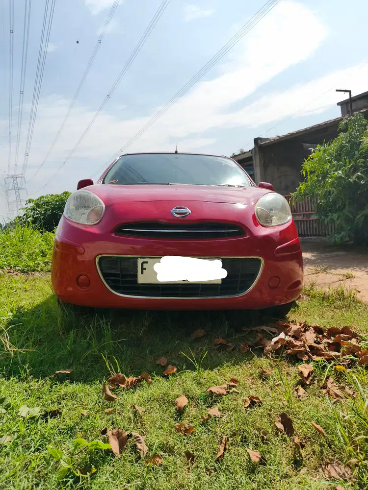Nissan March 2013 Bensin
