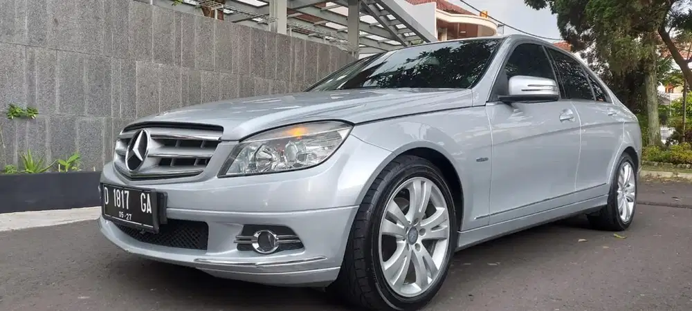 Mercedes-Benz C-Class 2012 Bensin