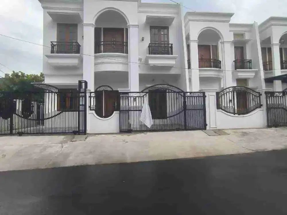 dijual rumah baru siap huni di komplek area duren sawit jakarta timur