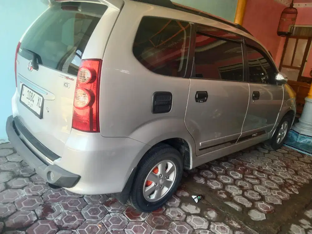 Toyota Avanza 2011 Bensin
