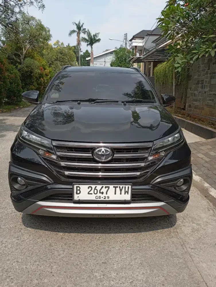 Rush trd sportivo'2019,mulus seperti baru,jarang pake