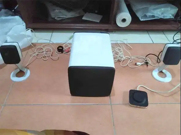 Dell Speaker System AY410