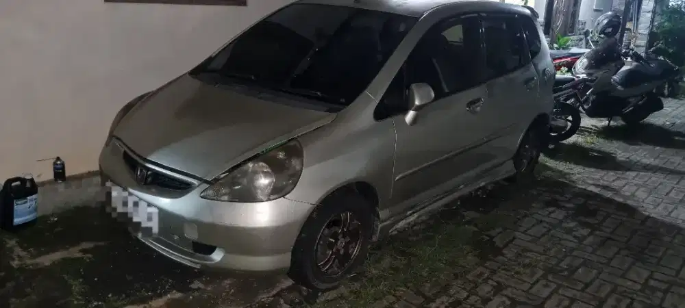 Honda Jazz 2004 Bensin