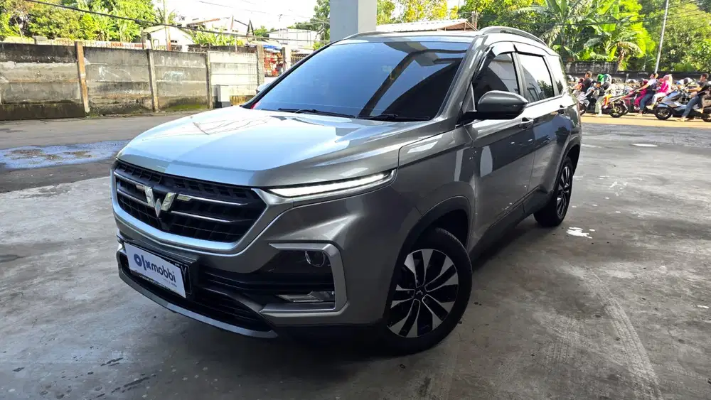 Pajak Panjang - Wuling Almaz 1.5 Exclusive 7-Seater Bensin-AT 2021