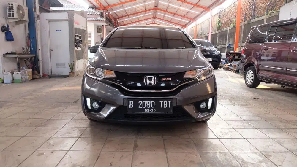 Honda Jazz RS CVT Floating Audio Abu-Abu 2016