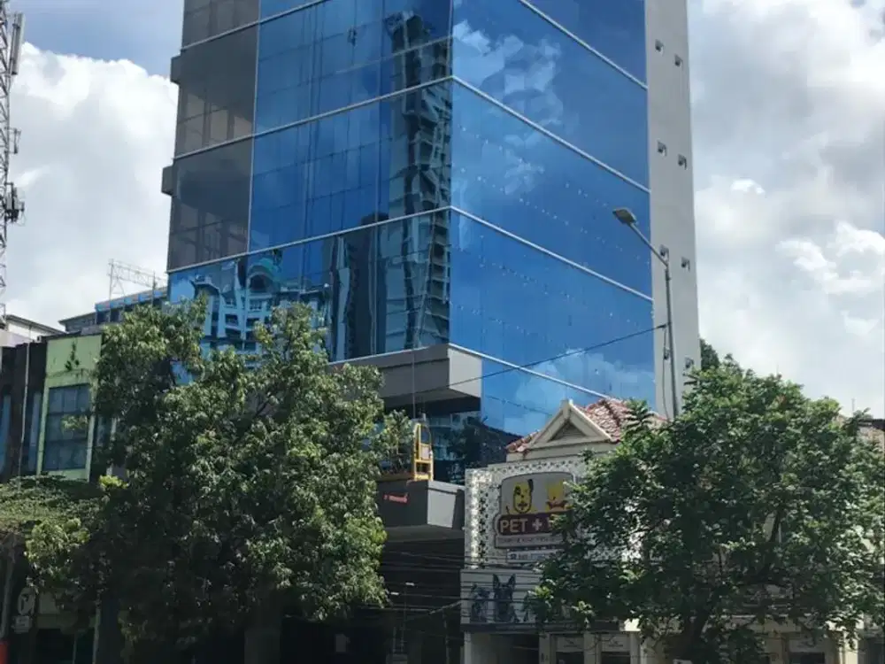 gedung 8,5 lantai bagus di k.h mas mansyur tanah abang jakpus