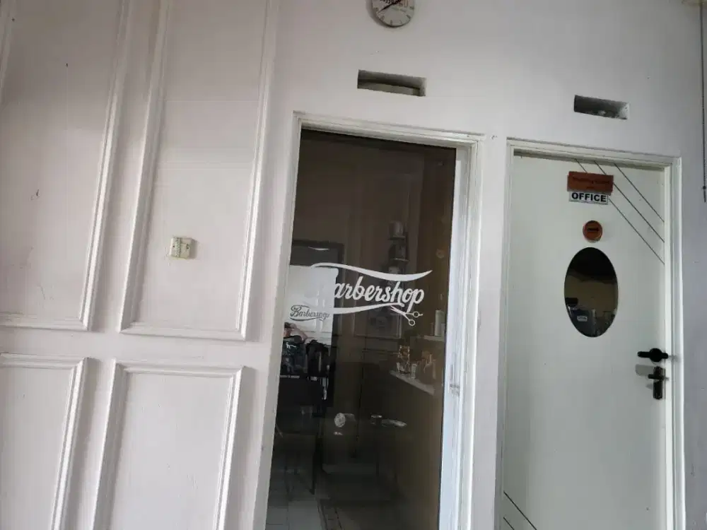 Tenaga Pangkas Rambut.domisili cikaranh