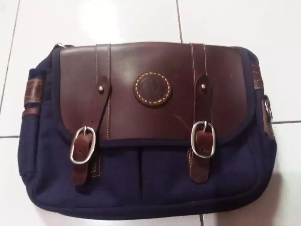 Tas kulit merk VOYEJ HORWEEN CHROMEXCEL